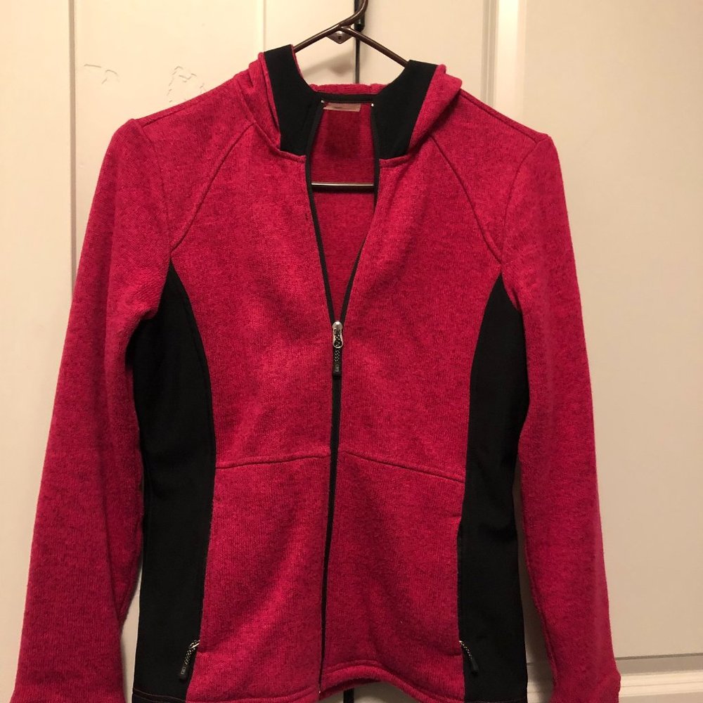 Women's hooded full-zip sweatshirt